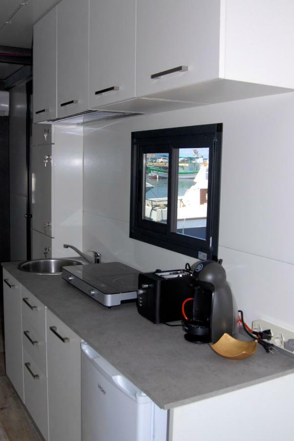 House Boat Luxury Cagliari Ξενοδοχείο Εξωτερικό φωτογραφία